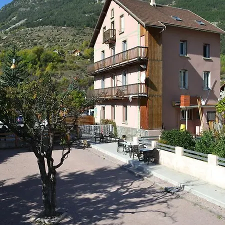 Icerock L'Argentiere-la-Bessee